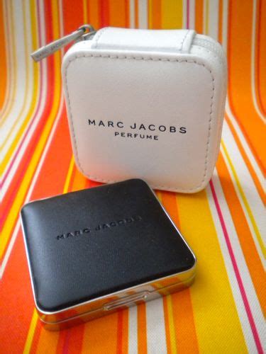 marc jacobs solid perfume refill